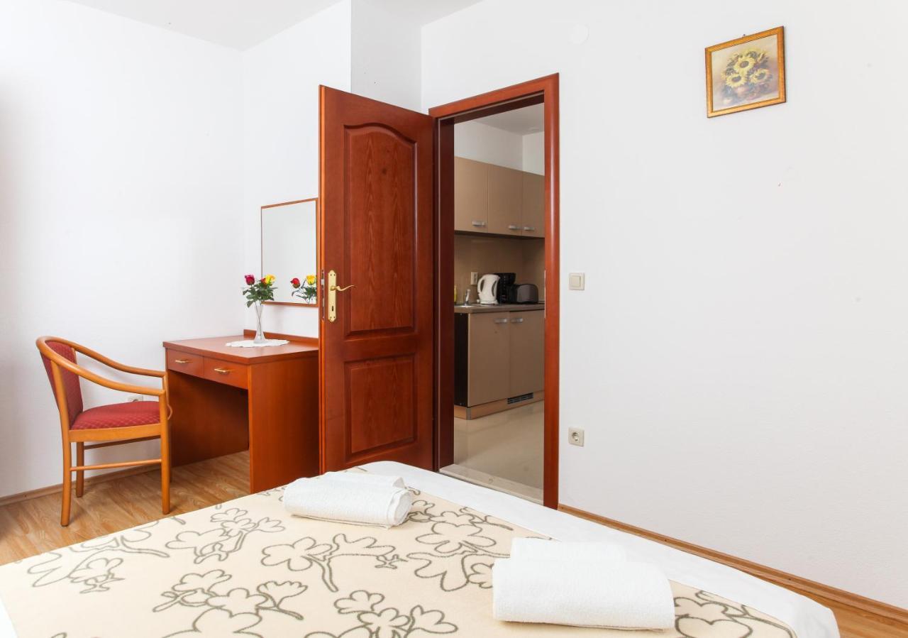 Apartments Ana Lopud المظهر الخارجي الصورة