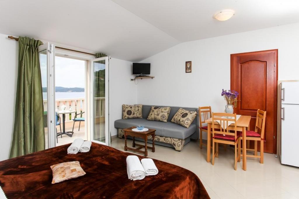 Apartments Ana Lopud المظهر الخارجي الصورة