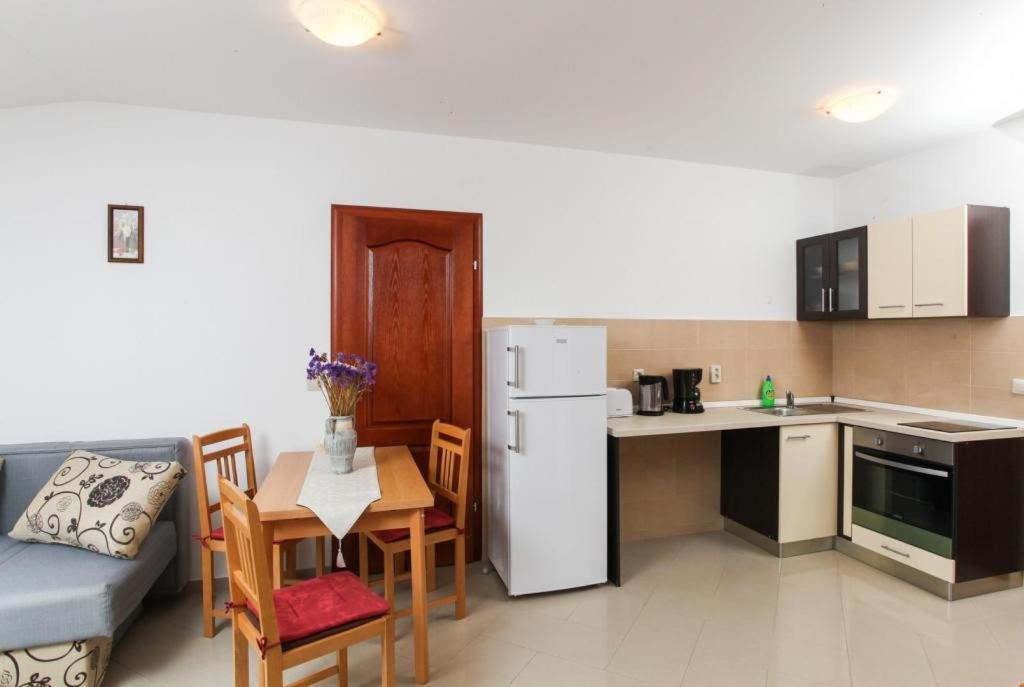 Apartments Ana Lopud الغرفة الصورة